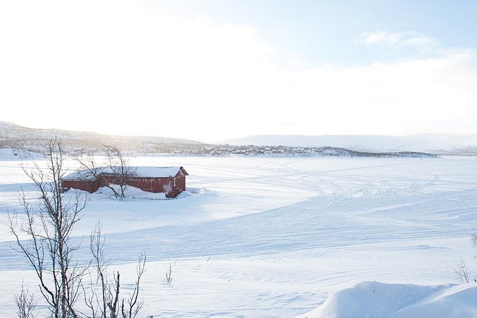Snowmobile Adventure to 3-Country Border - The safety briefing and first turn at the controls