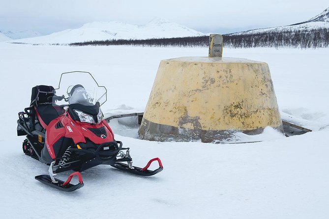 Snowmobile Adventure to 3-Country Border - Arriving in Kilpisjärvi and getting properly dressed