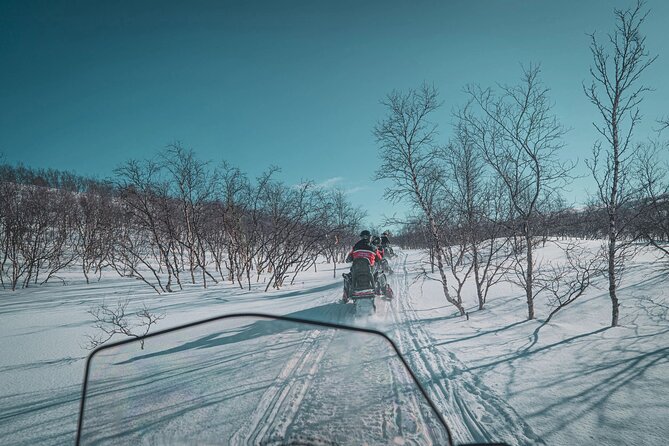 Snowmobile and Icefishing Adventure - Warm clothing and what to wear
