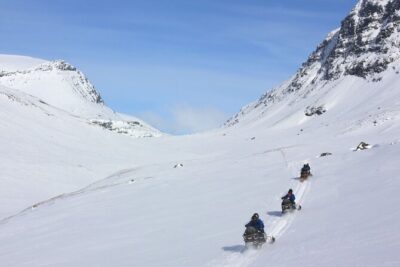 Snowmobile Evening Adventure outside Tromsø
