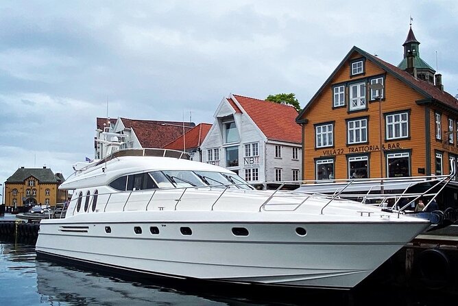 Stavanger City Island, Guided cruise tour - Leaving Strandkaien 61 for the city islands