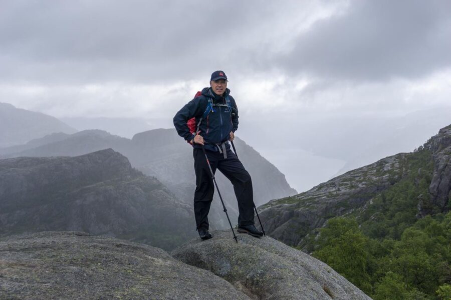 Stavanger: Preikestolen Classic Hike and Side Trail - The descent and return to Stavanger
