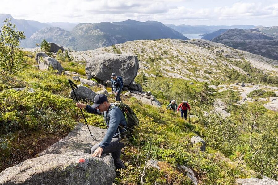 Stavanger: Preikestolen Hidden Trail Hike + Canoe + Lunch - The two-and-a-half-hour return