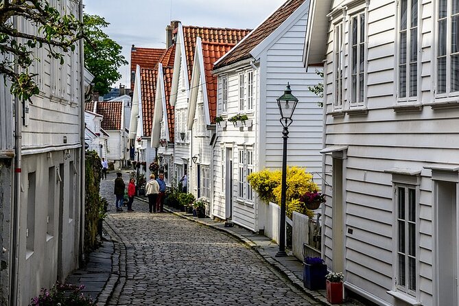 Stavanger Private Walking Tour with a Local - Guides who shape the experience