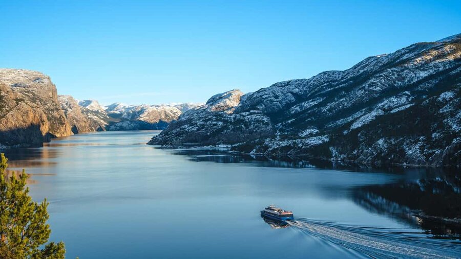 Stavanger: Scenic Fjord Cruise to Lysefjord and Preikestolen - Key details before you book