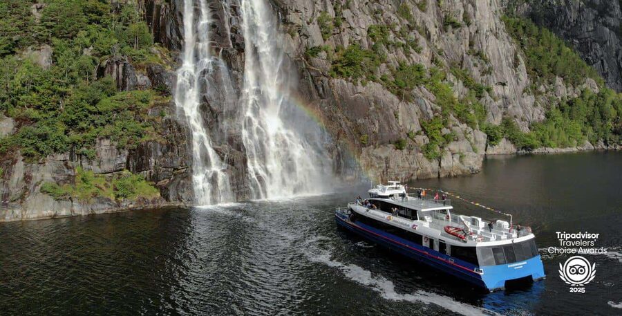 Stavanger: Scenic Fjord Cruise to Lysefjord and Preikestolen - Leaving Stavanger from Strandkaien