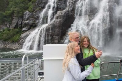 Scenic Fjord Cruise to Lysefjord and Preikestolen
