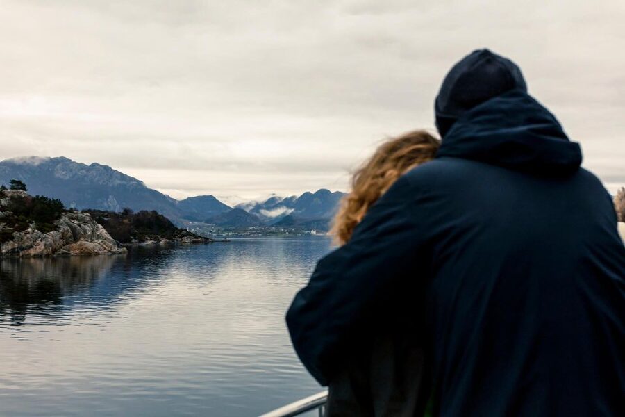 Stavanger: Scenic Fjord Cruise to Lysefjord and Preikestolen - Hengjanefossen, where you feel the spray