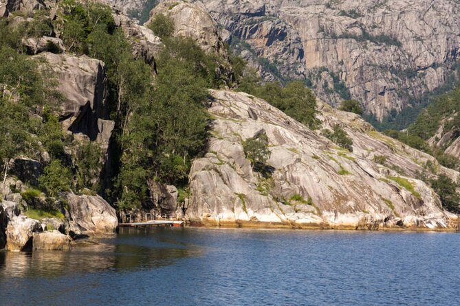 Stavanger: Waterfalls, Caves and Rock Tour By Sea - Waterfalls, mountain goats, and a splash of spray