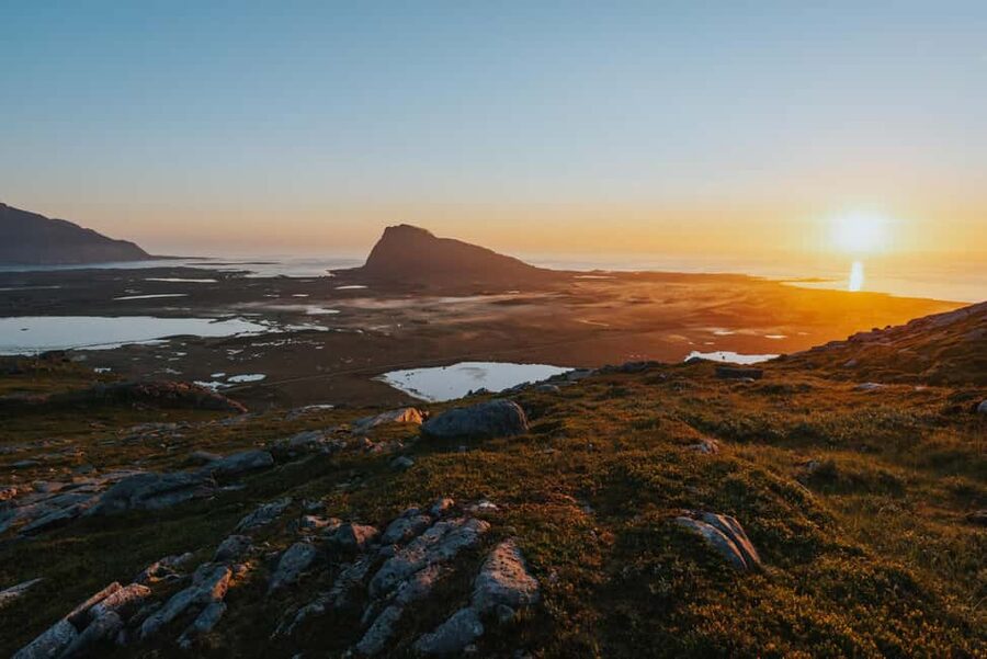 Svolvær: Lofoten Scenic Sightseeing Tour: Half day tour - Starting in Svolvær with a small group