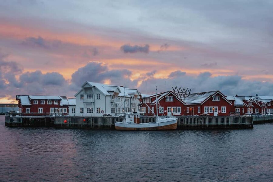 Svolvær: Lofoten Scenic Sightseeing Tour: Half day tour - Gimsøya and the open Arctic view