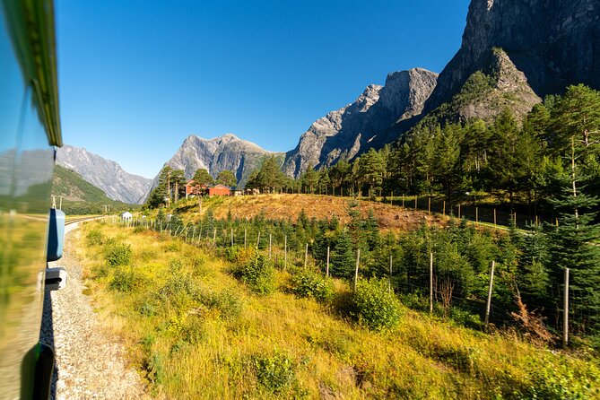 The Golden Train on Rauma Railway in Romsdalen - Why the Rauma Railway makes a good short excursion