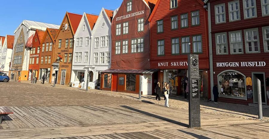 The influence of Bergen in Norways development, city tour - Key points to know before you book