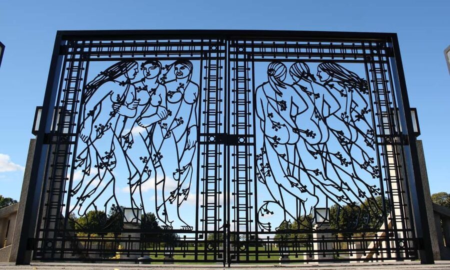 The Vigeland Park in Oslo: Insta-Perfect Walk with a Local - Is $124 a fair price for 90 minutes?