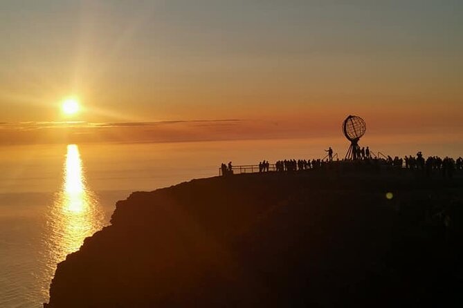 The VIP North Cape Tour - Why the small bus matters in Honningsvåg