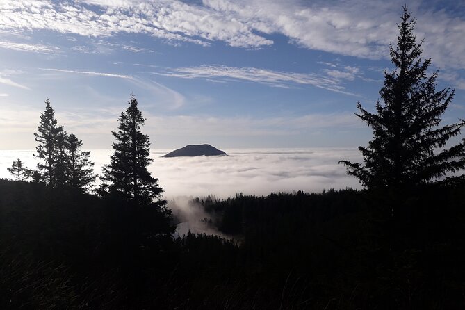 Three-summit hike in Bergen - Price, group size, and private options