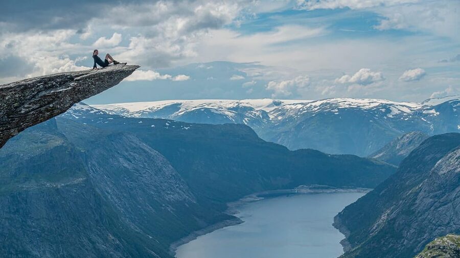 Trolltunga: Trolltunga Summer Hike - Who should book this hike?