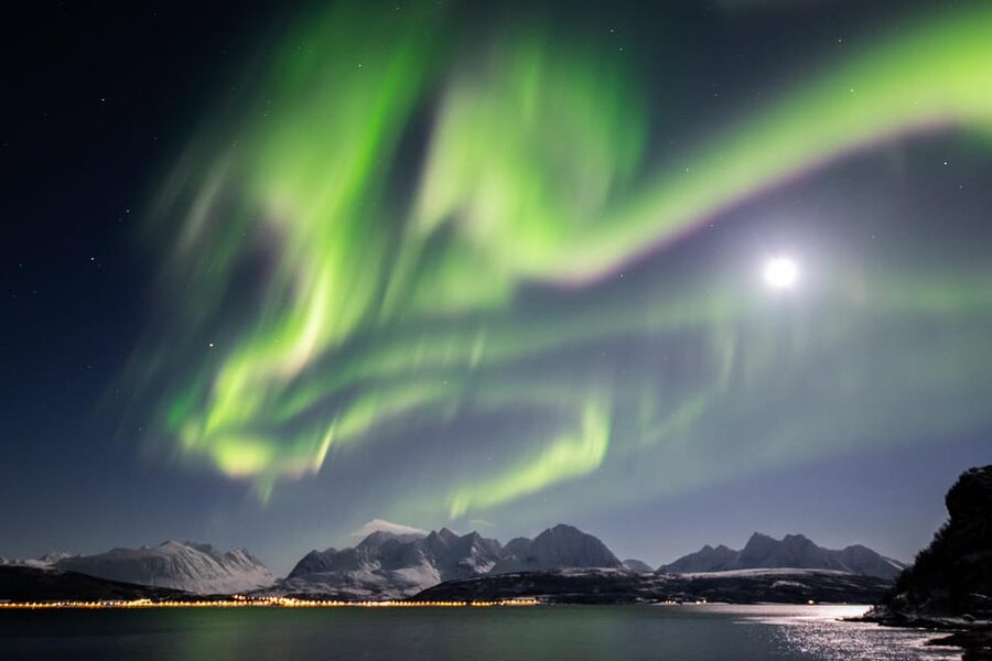 Tromsø: Aurora Borealis, Campfire, Hot Meal, Arctic Tour - The drive through Northern Norway