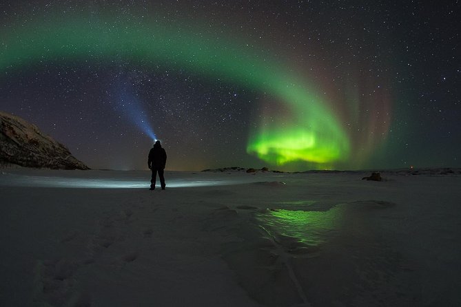 Tromso Aurora Chase by Minibus with Thermal Suit, Snack and Photo - Key points before you book