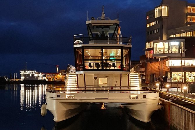 Tromso Aurora Cruise with 3-Course Dinner - The crew makes the biggest difference