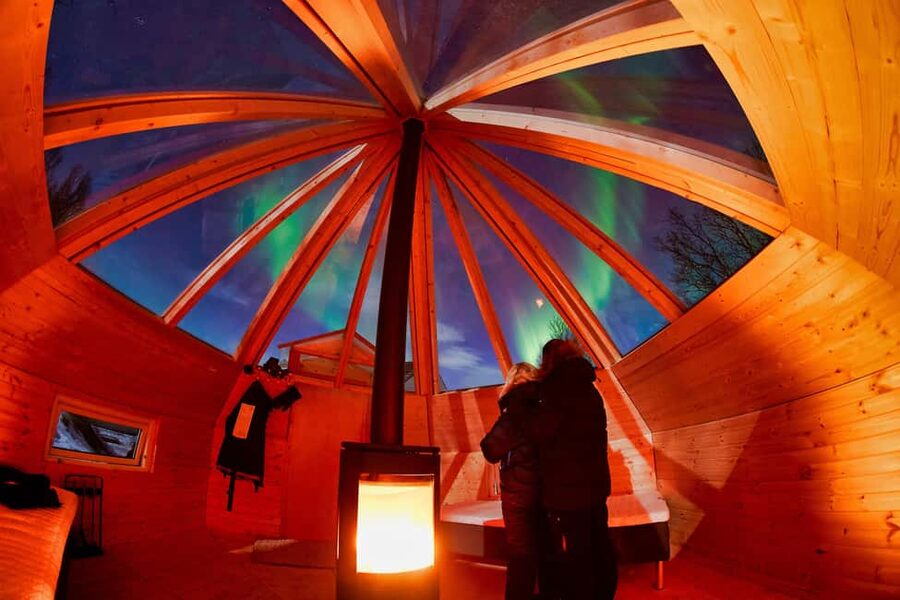 Tromsø: Aurora Crystal Lavvo Overnight Stay with Activities - First afternoon: fish soup, warm gear, and Lyngen views