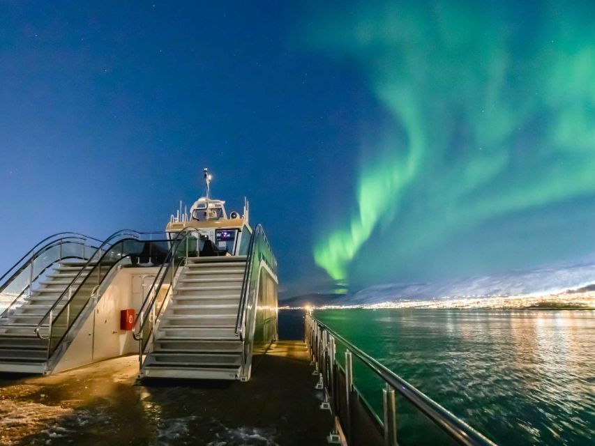 Tromsø: Aurora Dinner Cruise by Hybrid-Electric Catamaran - Starting Beside Skarven Kro Restaurant