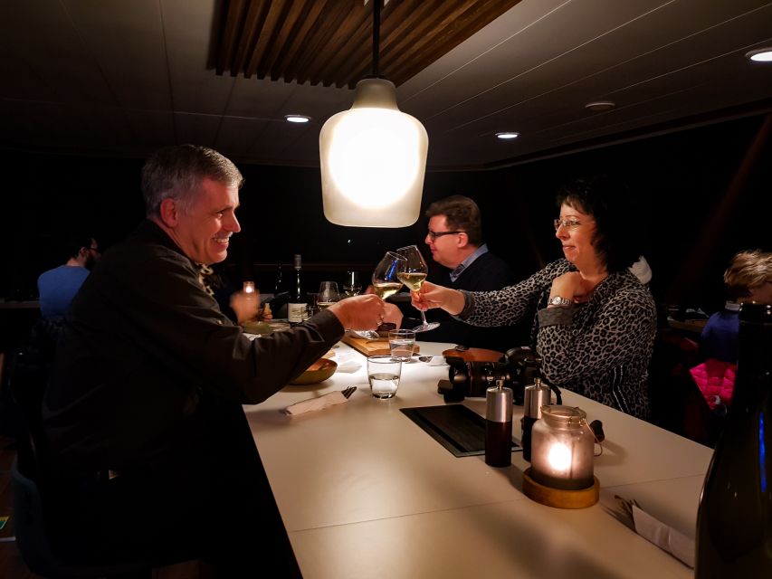 Tromsø: Aurora Dinner Cruise by Hybrid-Electric Catamaran - Dessert and the Best Time Outside