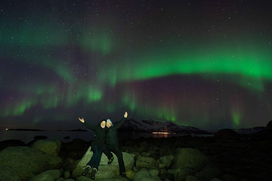 Tromsø: Aurora Tour with Photos, Campfire and Arctic Food - Key points to know before booking