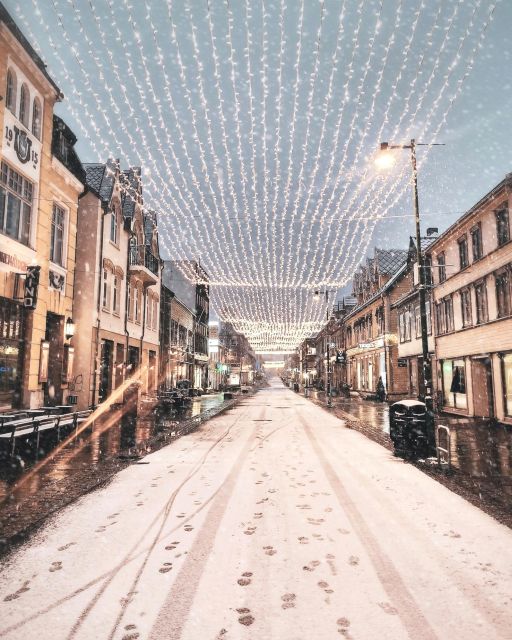 Tromsø: Capture the most Photogenic Spots with a Local - Local stories from Mattia and Larry