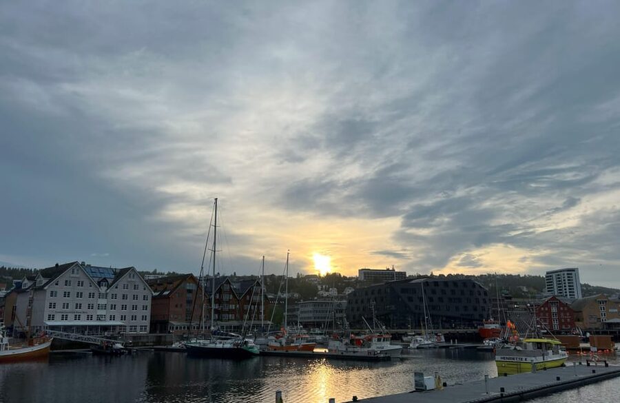 TROMSØ: Explore The City And a Guided Tour Of PolarMuseum! - Cathedral of Our Lady and the city’s religious mix