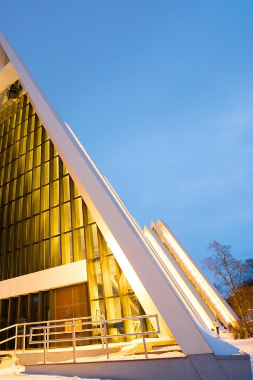 Tromso: Express Walk with a Local in 60 minutes - What $93 gets you