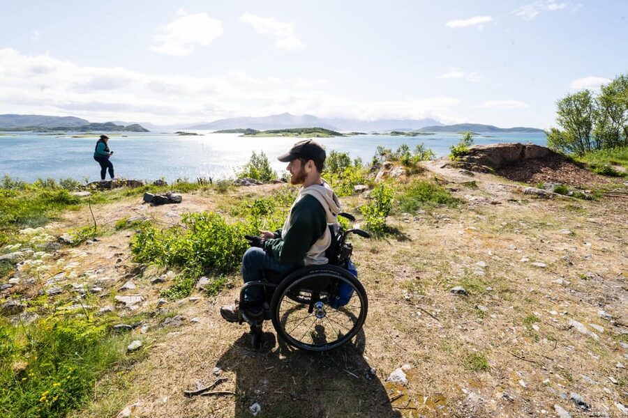 Tromsø: Fjords, Kvaløya & Sommarøy Accessible Tour w/ Lunch - Accessibility, families, and comfort
