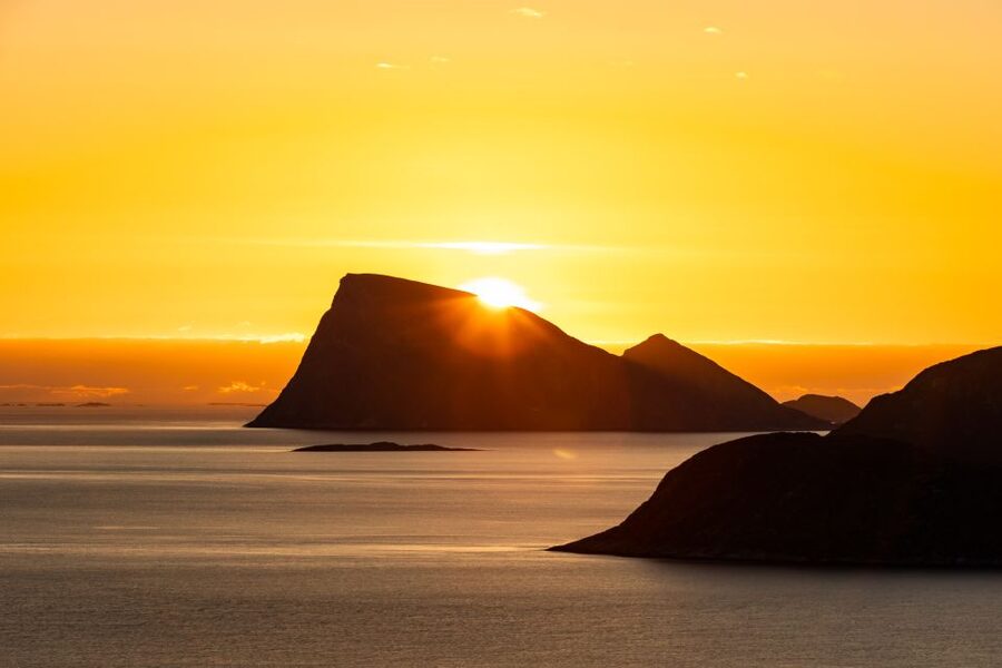 Tromso: Guided Fjord Expedition in Kvaløya with Light Lunch - Is $146 good value for five hours?