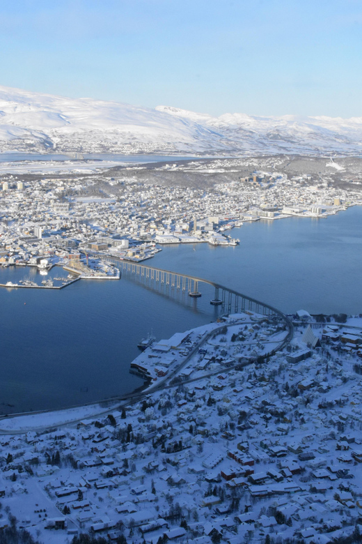 Tromsø: Island Tour & Cable Car with Tromsø Accessible Tours - The guides shape the day