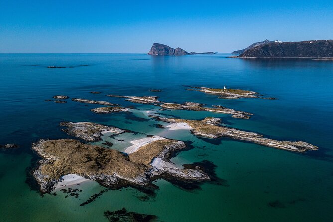 Tromsø: Kvaløya & Sommarøy Guided Fjord Tour with Lunch - What the hikes are really like