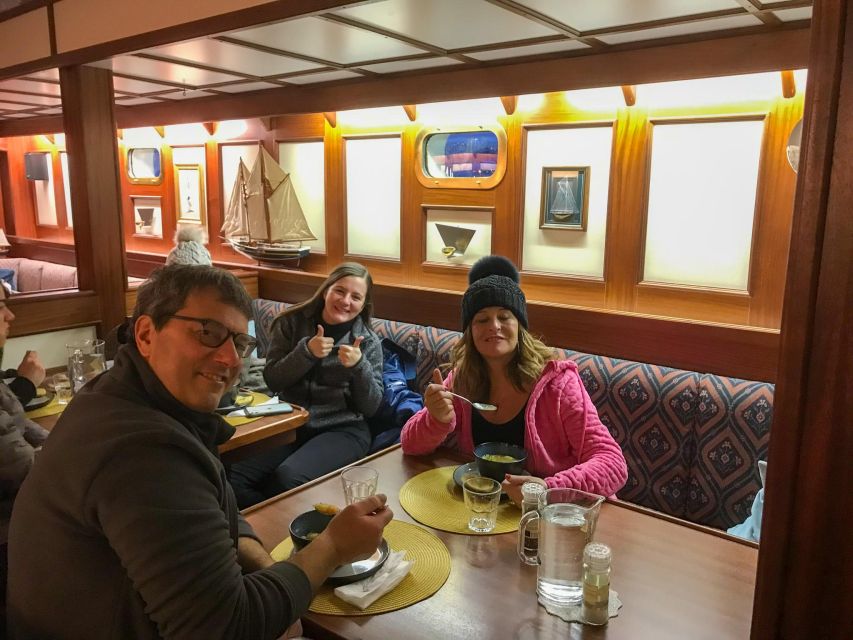 Tromso: Luxury Northern Lights Cruise with Hot Tub & Dinner - What $309 per person really buys