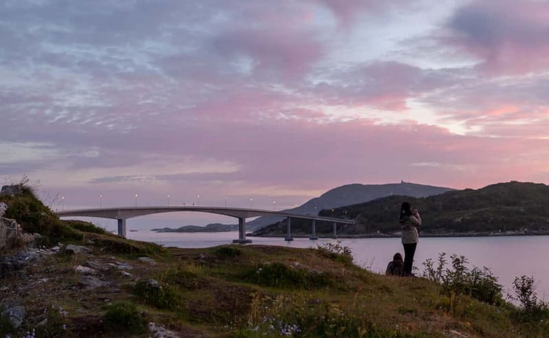 Tromsø: Midnight Sun with Campfire in the wilderness - Timing, clothing, and simple preparation