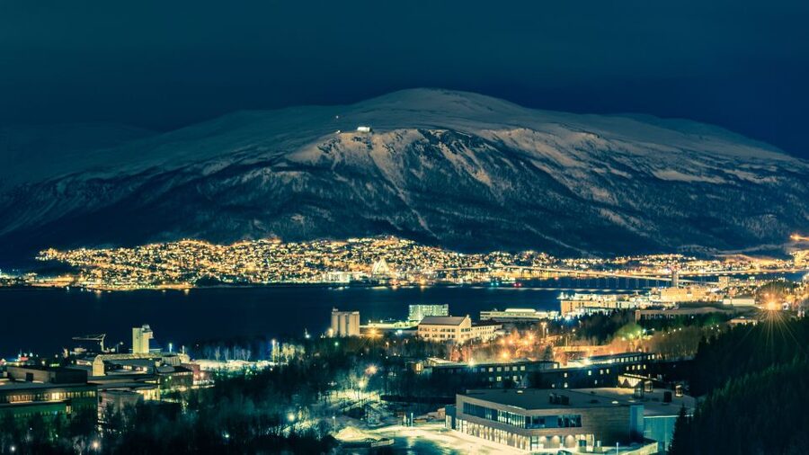 Tromso: Northern Lights Cable Car Excursion - Booking details that matter
