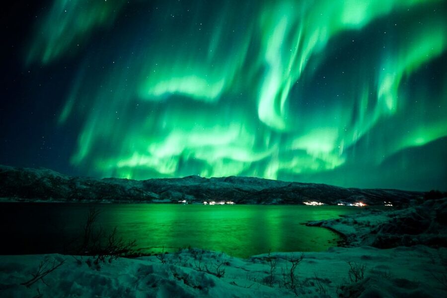 Tromsø: Northern Lights Chase Minibus Tour - FAQ