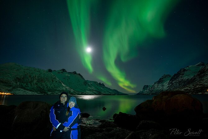 Tromso Northern Lights Minibus Chase Small Group Tour with Photos - Key points to know before booking
