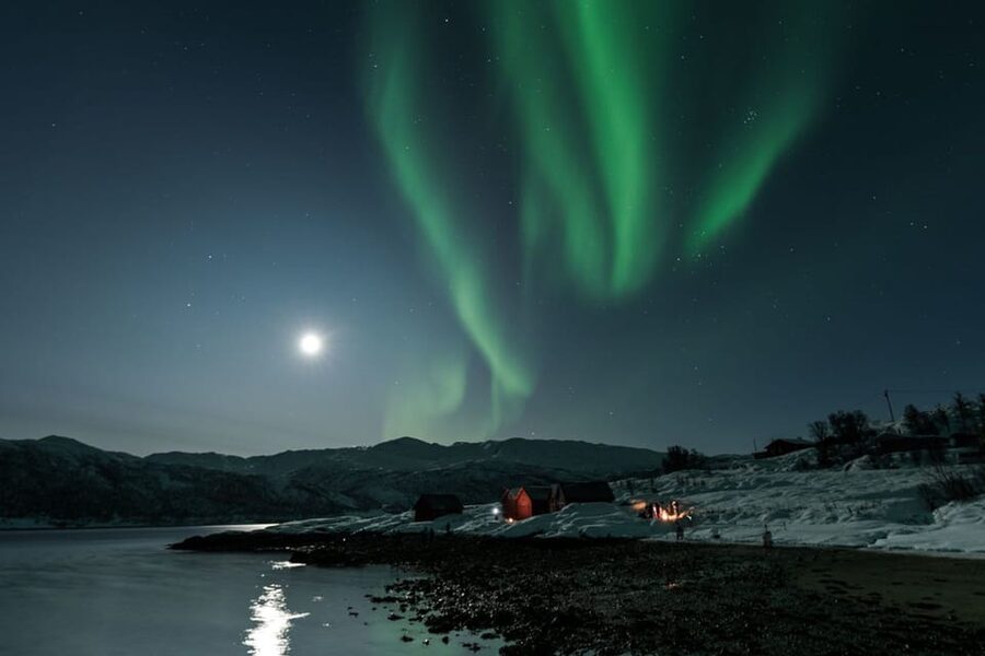 Tromsø: Northern Lights Photography Small-Group Tour - Who should book this Tromsø outing?