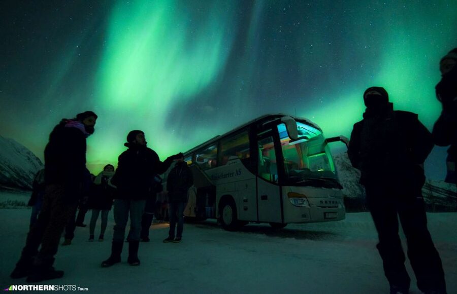 Tromso: Northern Lights Photography Tour by Bus (or miniBus) - Meeting in Tromsø beside the harbor