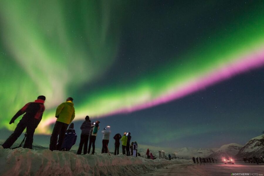 Tromso: Northern Lights Photography Tour by Bus (or miniBus) - Choosing the viewing point