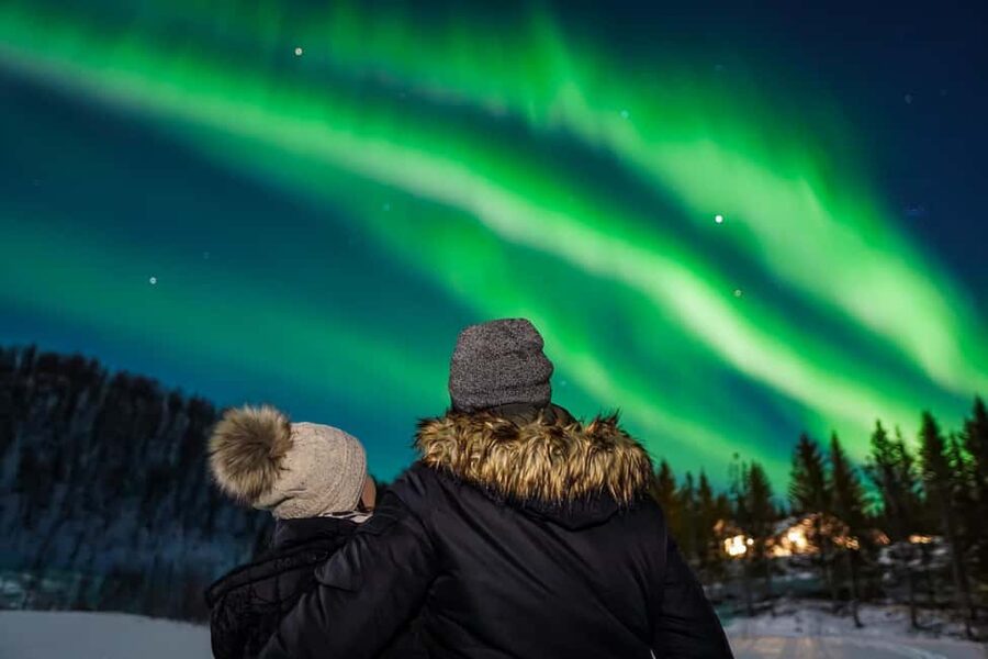 Tromsø: Northern Lights Tour with Guaranteed Sightings - Why the small group matters in Tromsø