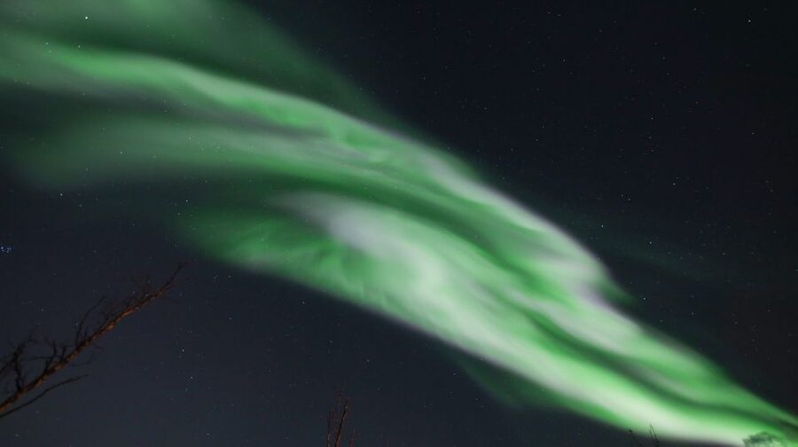 Tromsø: Private Aurora Chase with Meals, Campfire, Photos. - Six hours built around the Arctic night