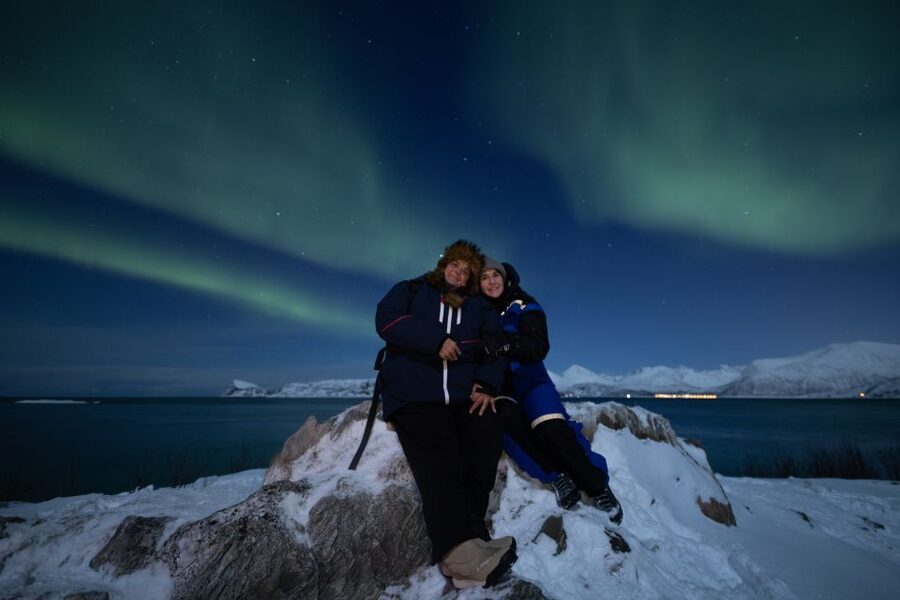 Tromsø: Private Aurora Chase with Meals, Campfire, Photos. - Choosing a viewing spot outside Tromsø