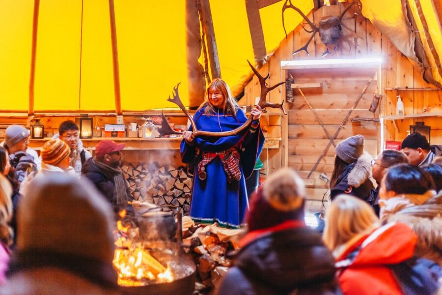 Tromsø: Reindeer Sledding & Feeding with a Sami Guide - Listening to Sami stories and joik