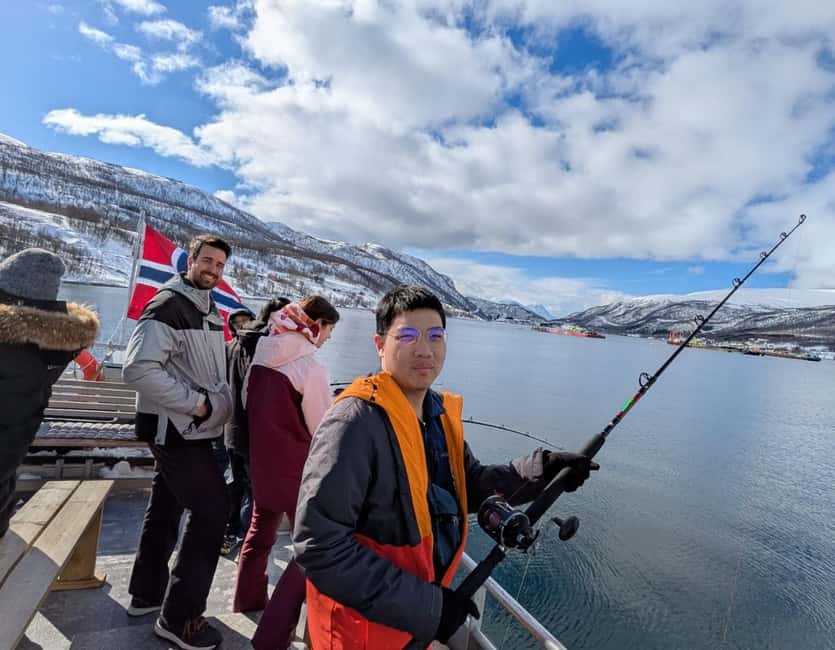 Tromsø’s Top-Rated Fjord & Fishing Cruise – All-Inclusive - Cruising past Ryøya and Rya Island
