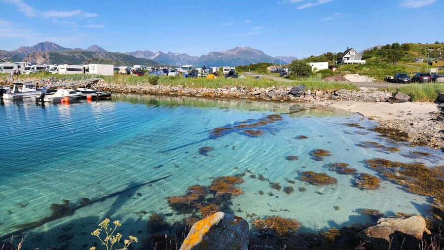 Tromsø: Sommaroy Fjord Tour with Lunch Option & Midnight Sun - What the lunch option really means