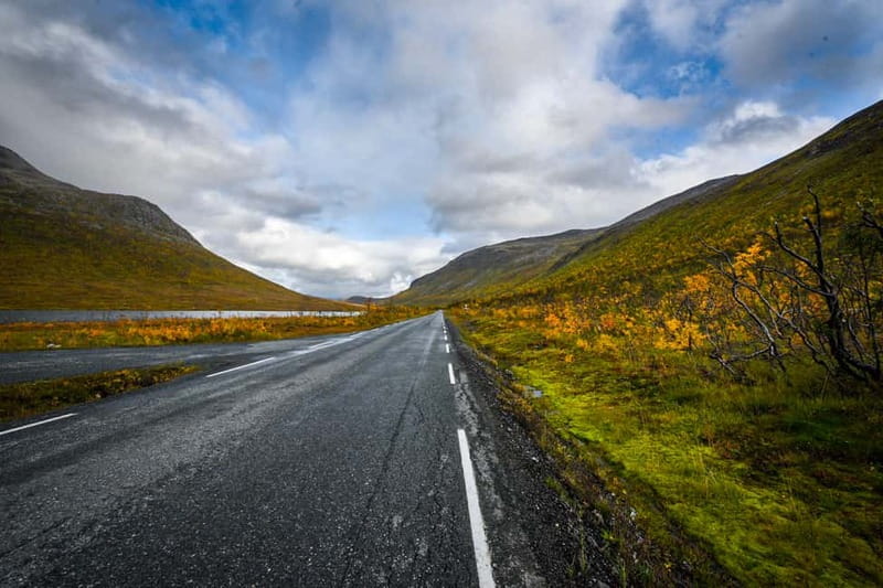 Tromsø: Sommaroy Fjord Tour with Lunch Option & Midnight Sun - Group size, vehicle comfort, and guide quality